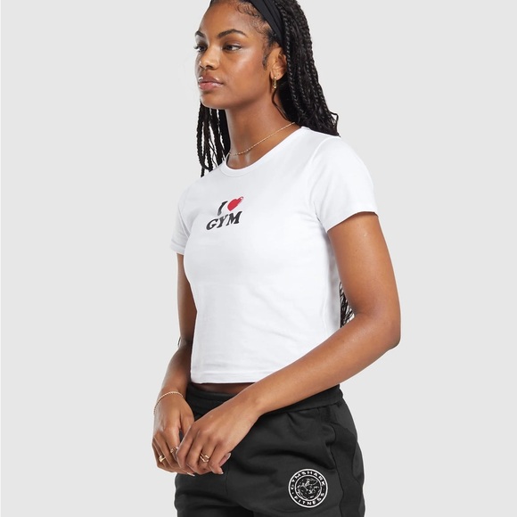 Gymshark I❤️Gym T-Shirt • NWT • Sold Out! - Picture 2 of 5